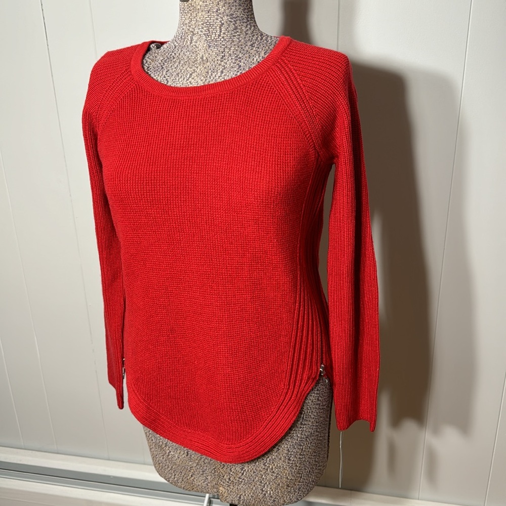 INC International Concepts NWT Womens Small Red Knit Sweater Zipper Accents